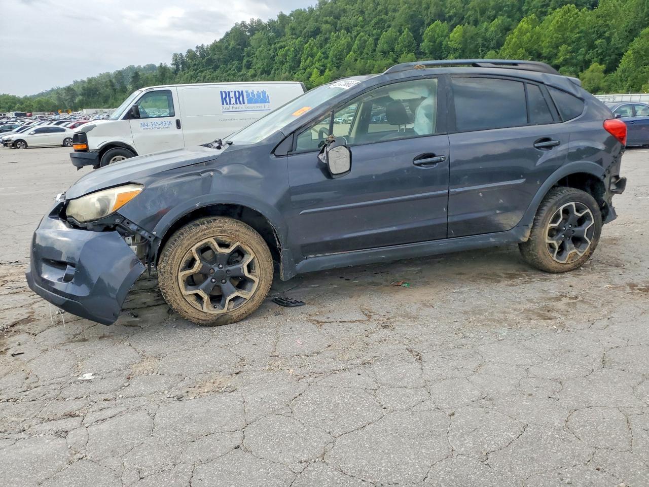 JF2GPAVC8D2811138 · 2013 SUBARU XV CROSSTREK