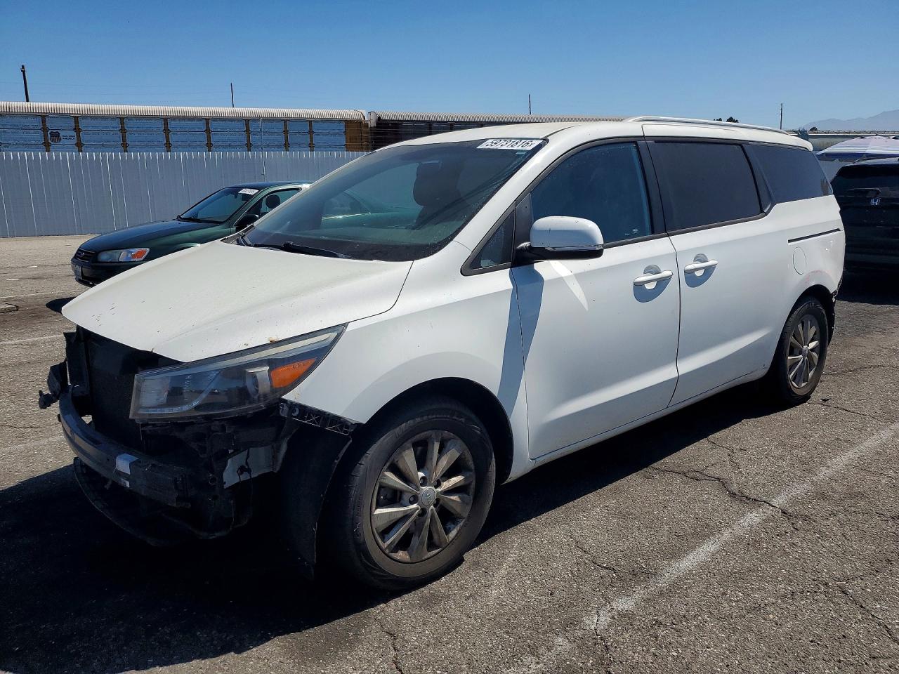 KNDMB5C18G6090129 · 2016 KIA SEDONA
