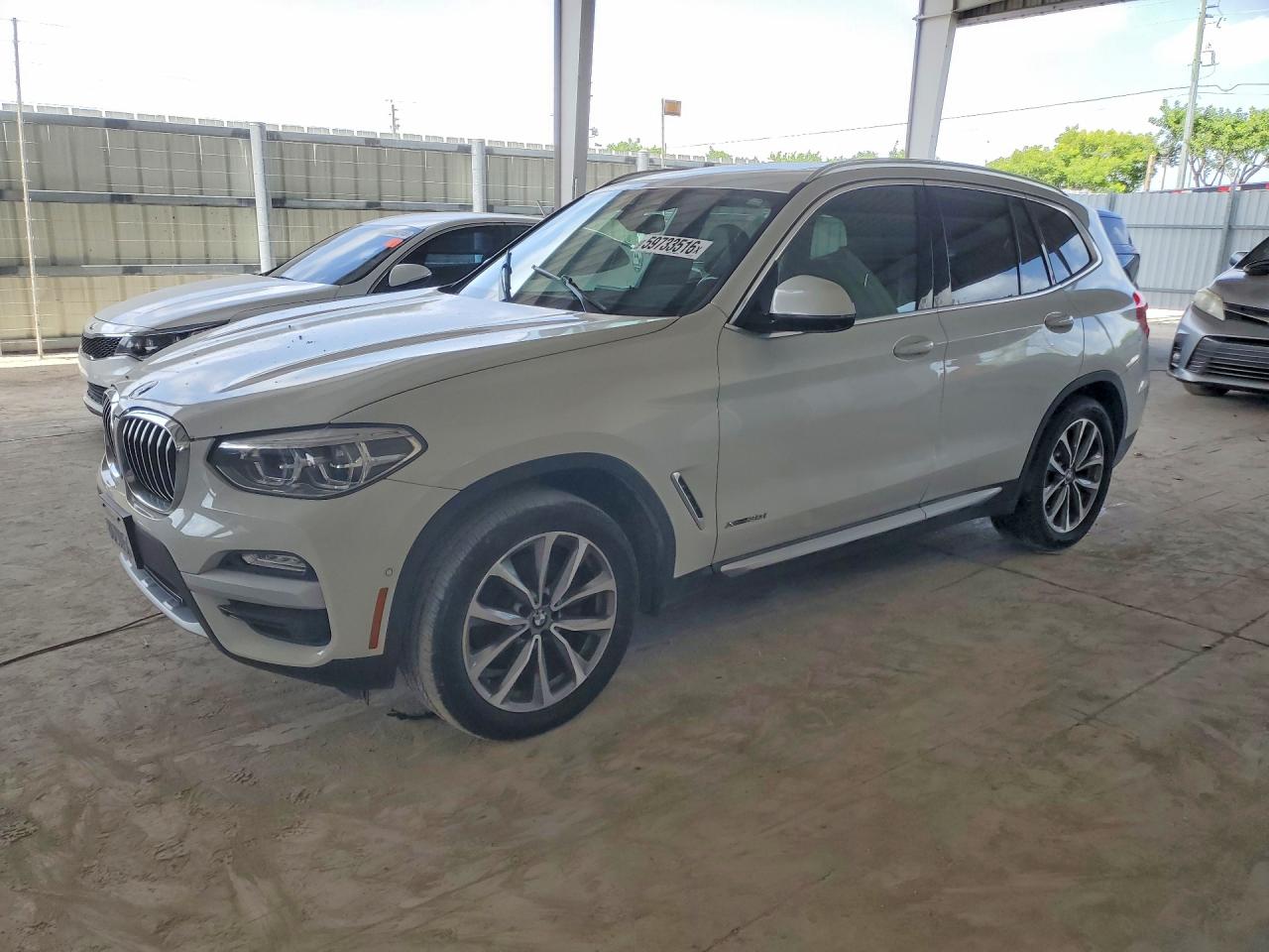 5UXTR9C50JLC77232 · 2018 BMW X3