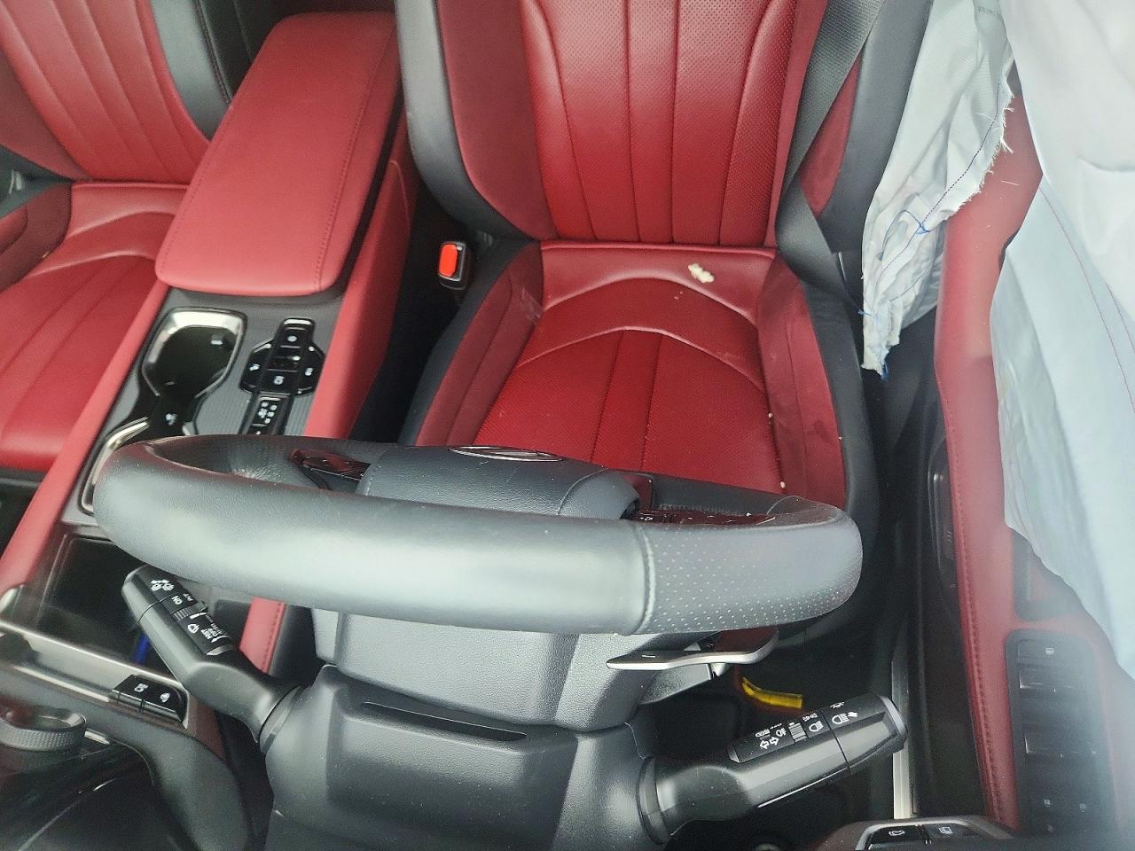 2T2BCMEA3PC006444 · 2023 LEXUS RX · 9/12