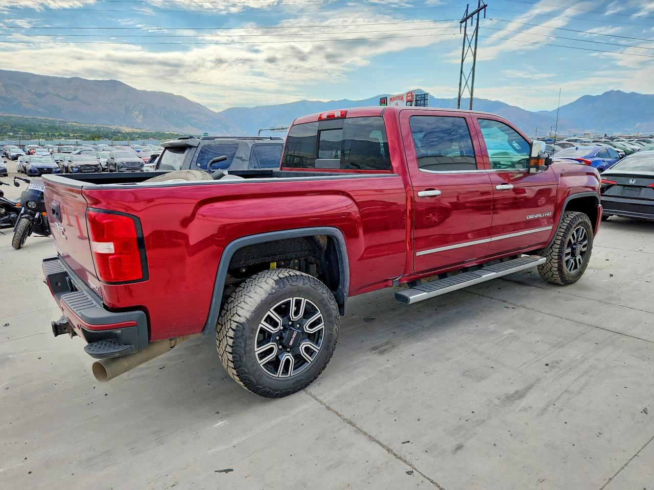 1GT42WEY0KF247645 · 2019 GMC SIERRA · 3/12