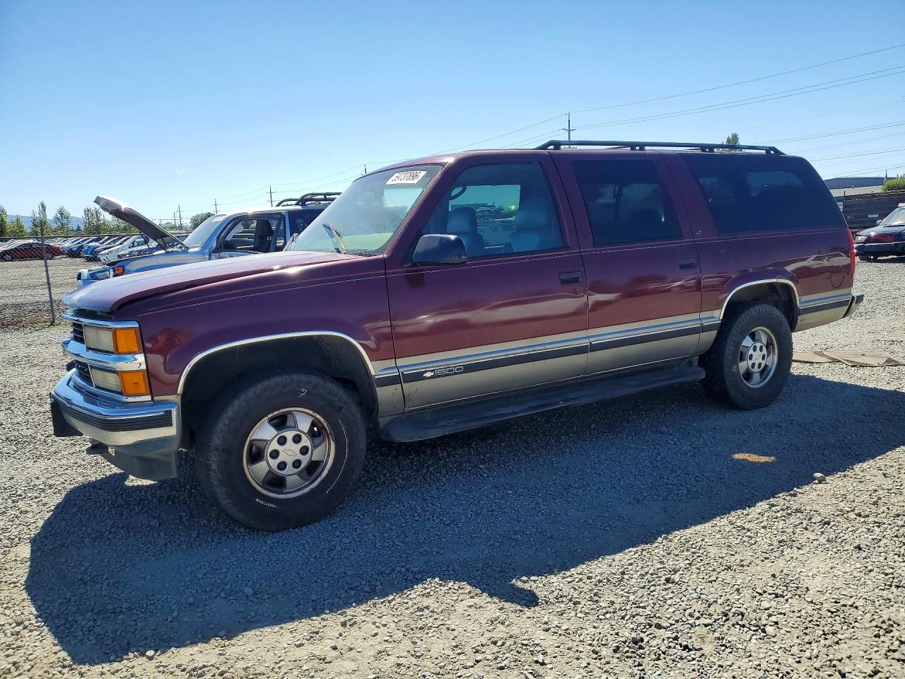 3GNFK16R9XG194038 · 1999 CHEVROLET SUBURBAN