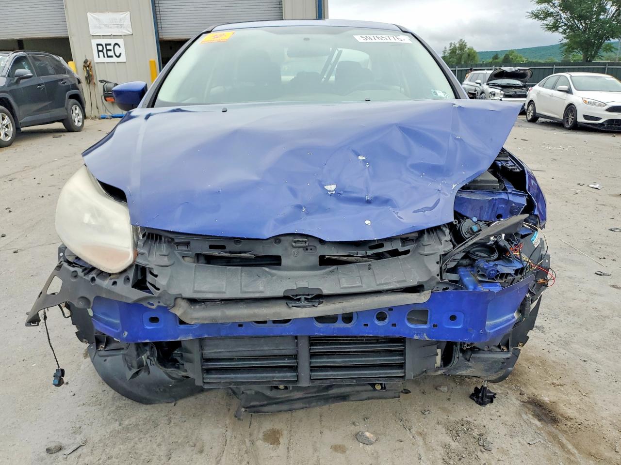 1FAHP3F27CL426303 · 2012 FORD FOCUS · 5/12