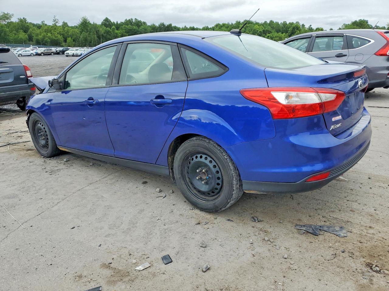 1FAHP3F27CL426303 · 2012 FORD FOCUS · 2/12