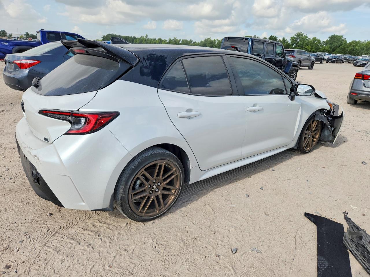 JTND4MBE7S3237071 · 2025 TOYOTA COROLLA HATCHBACK · 3/12