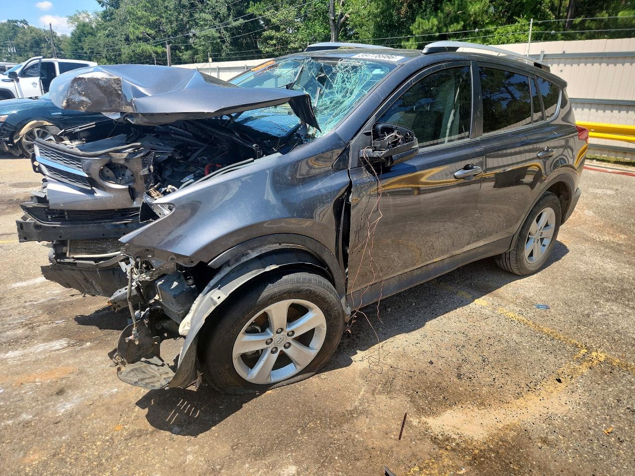 2T3WFREV5EW122650 · 2014 TOYOTA RAV4