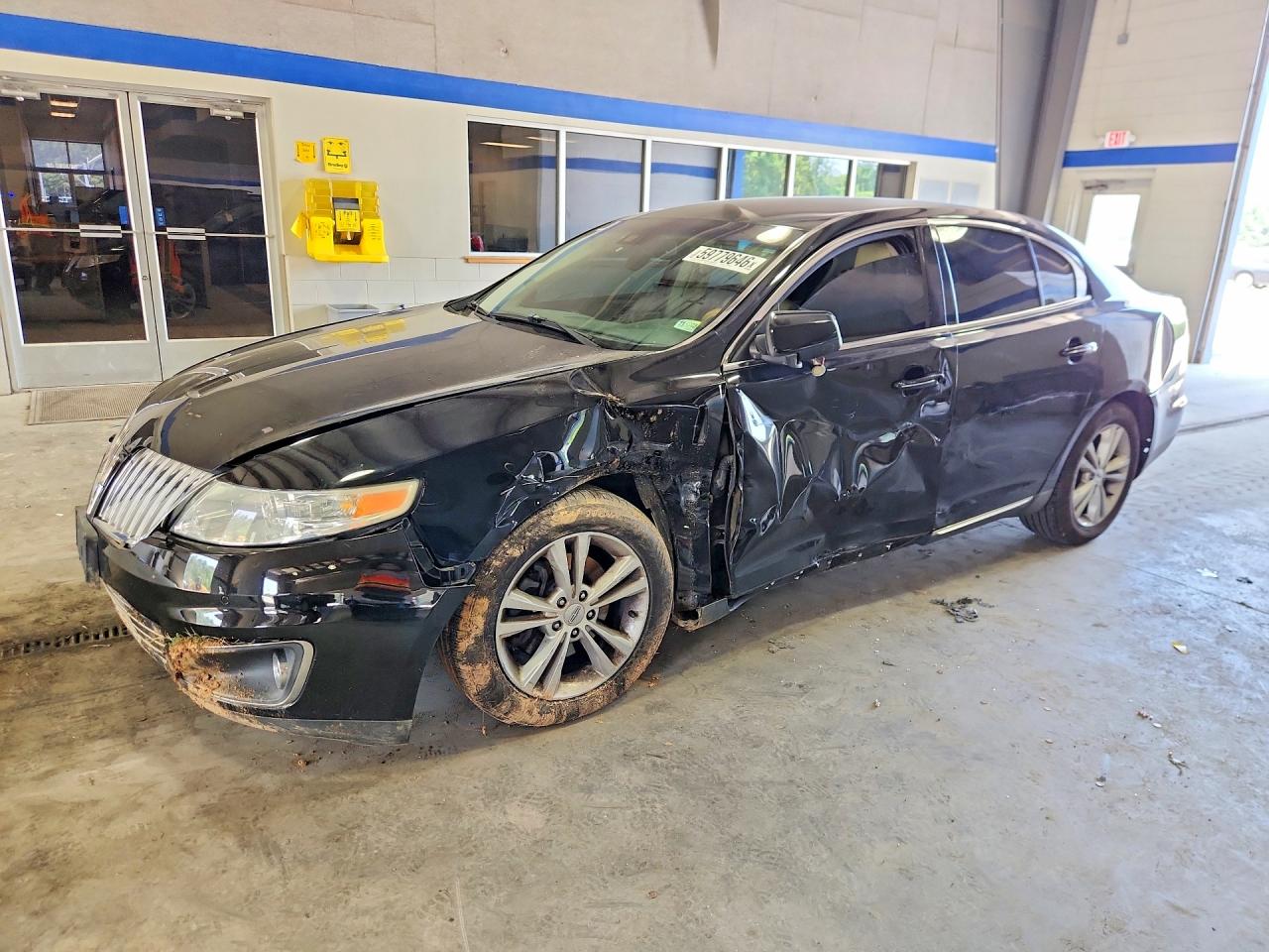 1LNHL9DR1BG615119 · 2011 LINCOLN MKS