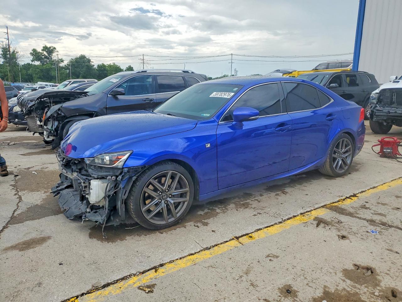 JTHCM1D29H5021140 · 2017 LEXUS IS