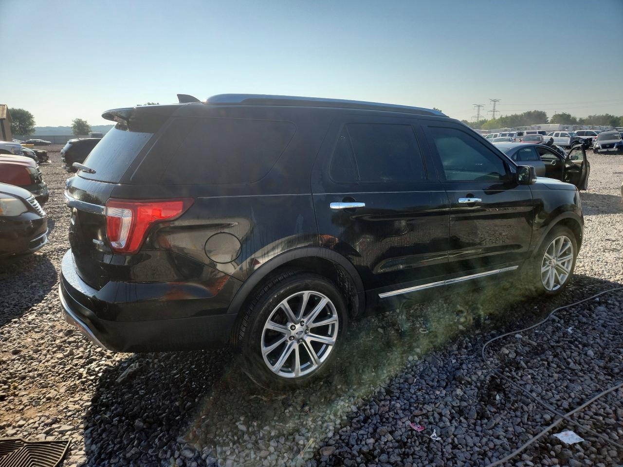 1FM5K8F82GGA48284 · 2016 FORD EXPLORER · 3/13