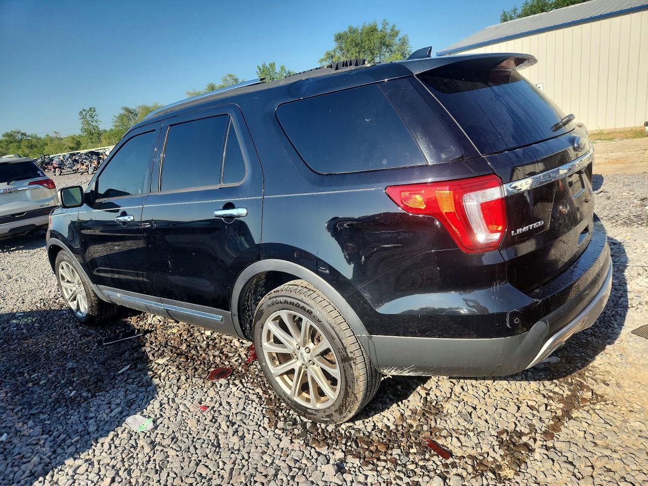 1FM5K8F82GGA48284 · 2016 FORD EXPLORER · 2/13