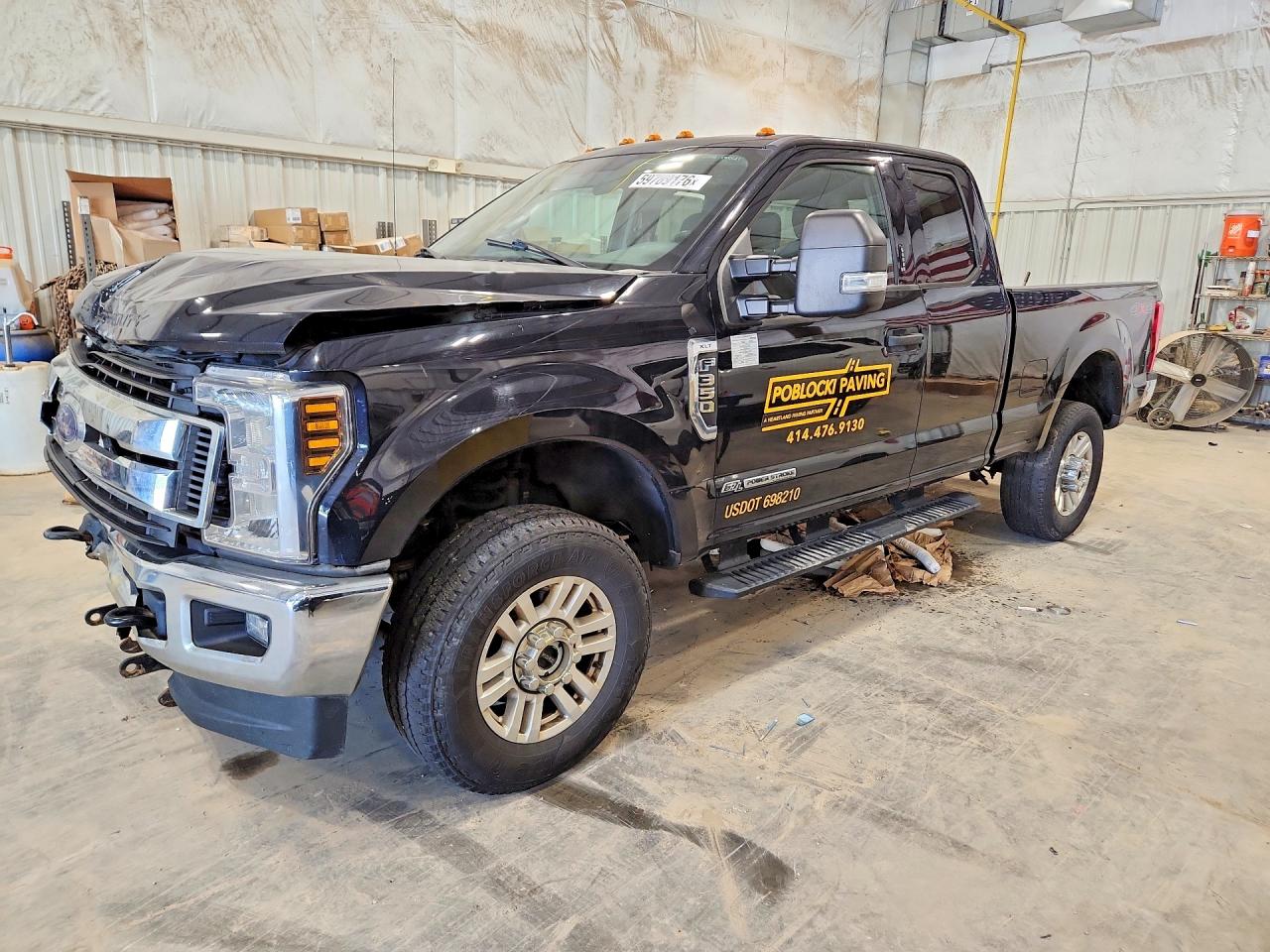 1FT8X3BTXKED41189 · 2019 FORD F350