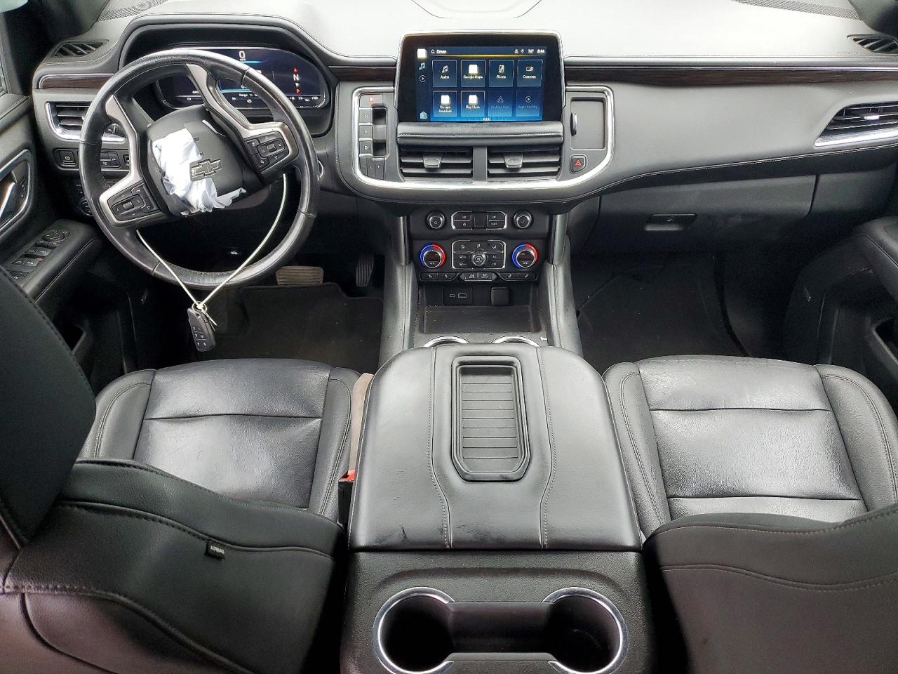 1GNSKDKD5NR127704 · 2022 CHEVROLET SUBURBAN · 8/13