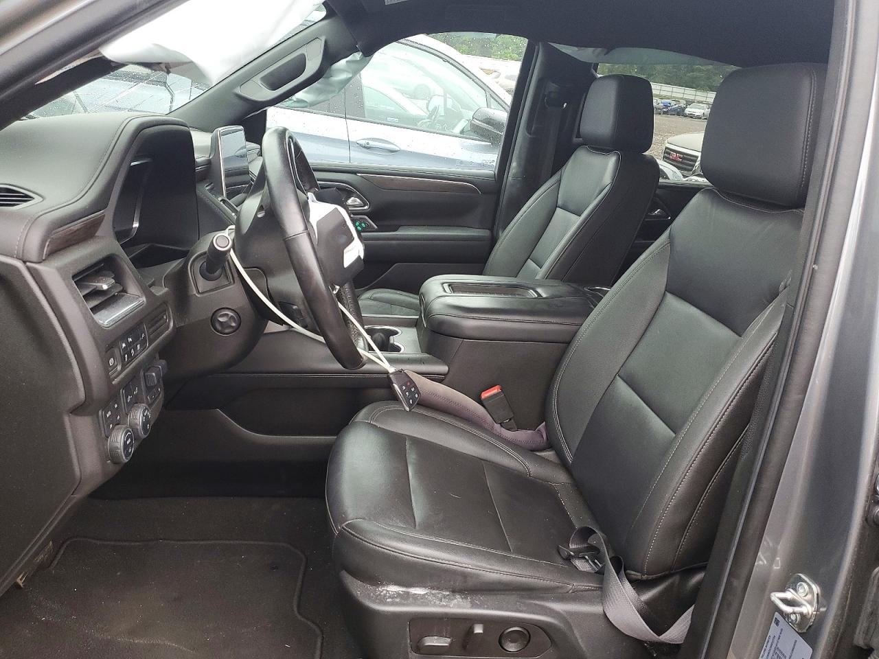 1GNSKDKD5NR127704 · 2022 CHEVROLET SUBURBAN · 7/13