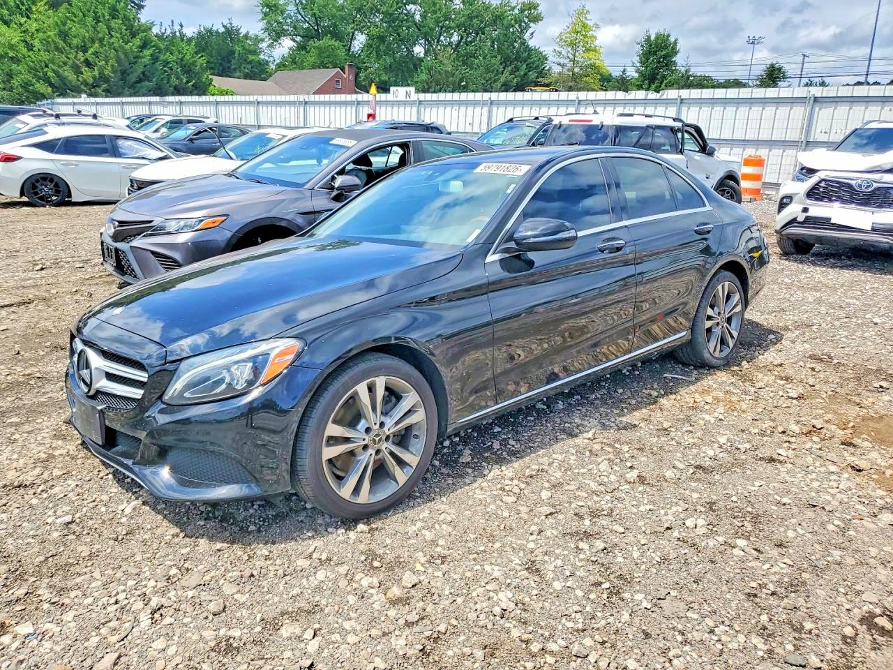 55SWF4JB4HU216588 · 2017 MERCEDES-BENZ C-CLASS