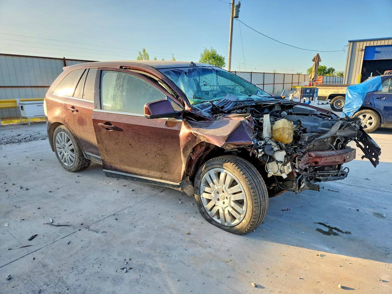 2FMDK49C09BA59816 · 2009 FORD EDGE · 4/13