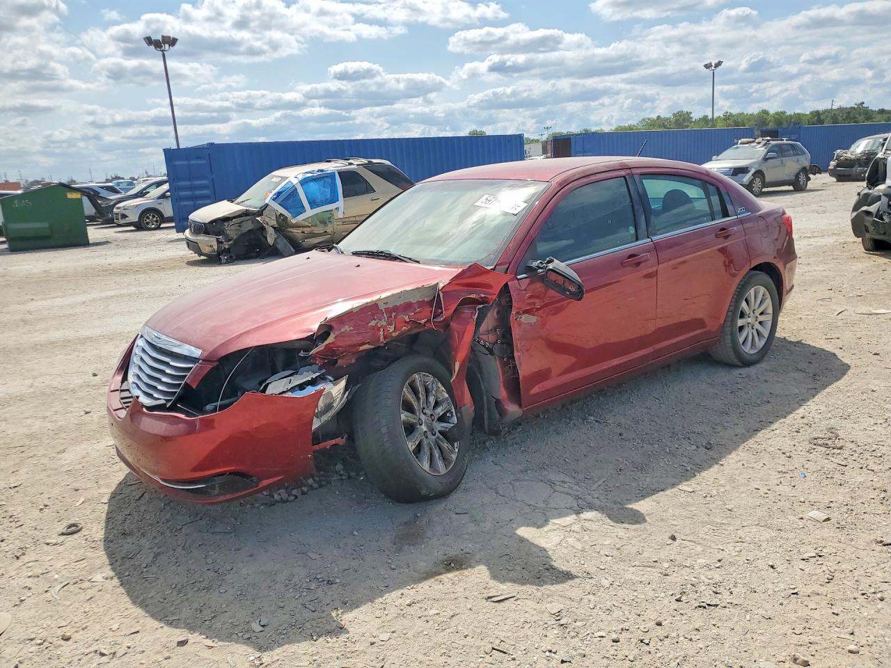 1C3CCBBG2DN569925 · 2013 CHRYSLER 200