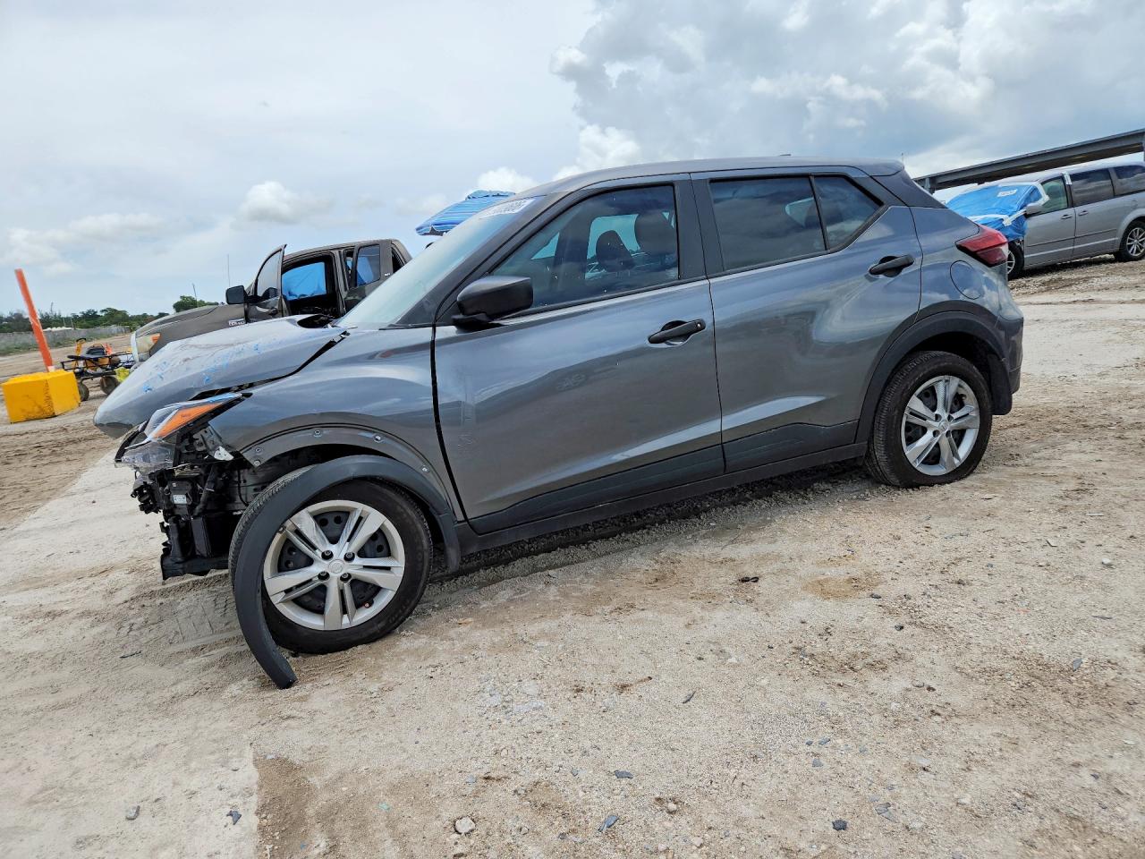 3N1CP5BV0SL482959 · 2025 NISSAN KICKS PLAY