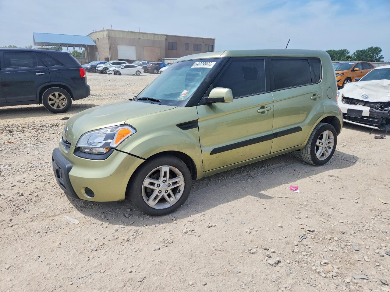 KNDJT2A29B7256767 · 2011 KIA SOUL