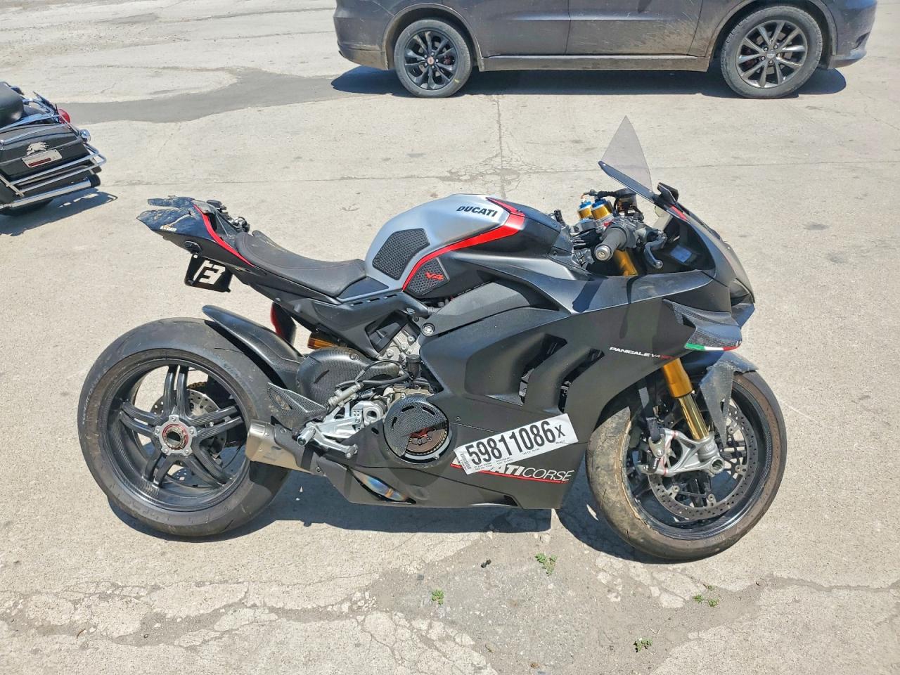 ZDMDAGNW4MB002112 · 2021 DUCATI PANIGALE