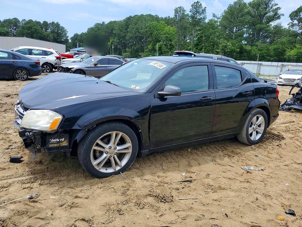 1C3CDZAG5DN519740 · 2013 DODGE AVENGER