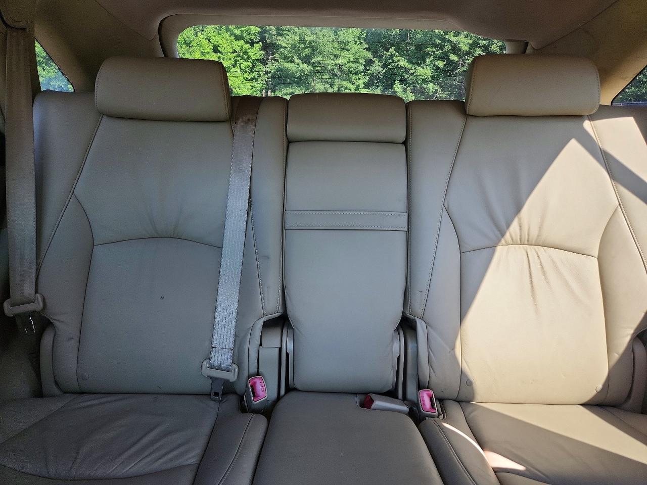 JTJHW31U460030452 · 2006 LEXUS RX · 10/13