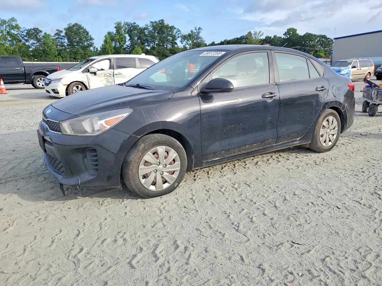 3KPA24AB9KE221113 · 2019 KIA RIO