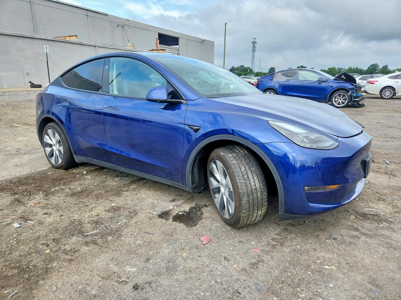 7SAYGAEE4PF879140 · 2023 TESLA MODEL Y · 4/13