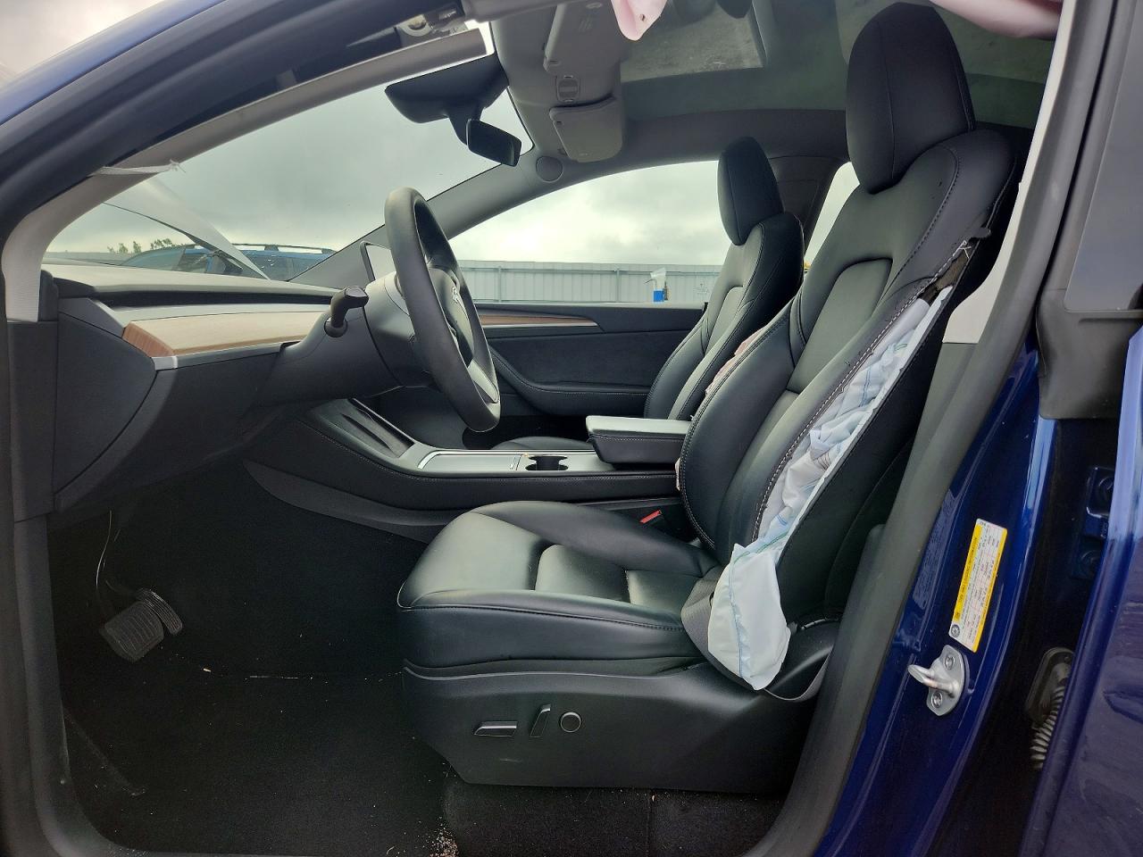 7SAYGAEE4PF879140 · 2023 TESLA MODEL Y · 7/13