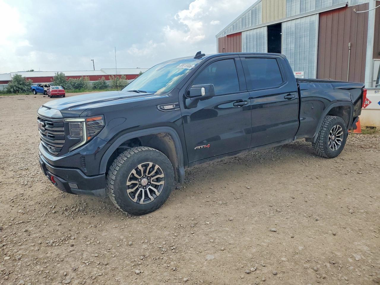 3GTUUEE81PG315588 · 2023 GMC SIERRA