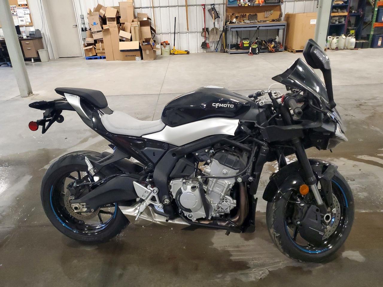 LCEPEVLP2T6001318 · 2026 CF MOTO 675SS