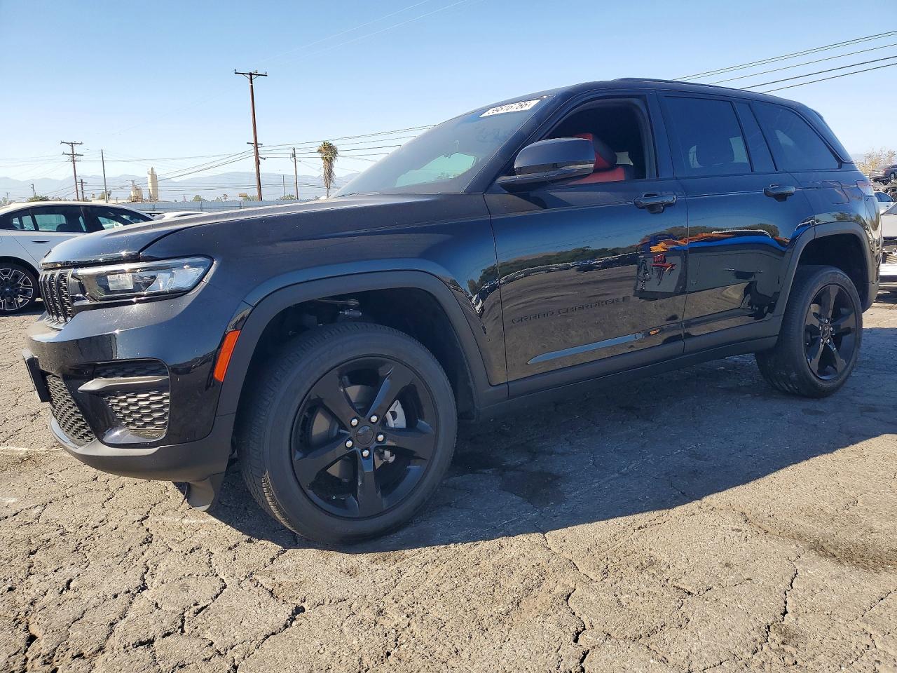 1C4RJHAG6SC289840 · 2025 JEEP GRAND CHEROKEE