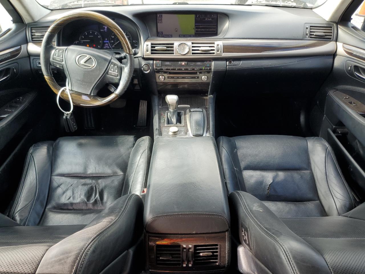 JTHBL5EF8D5119836 · 2013 LEXUS LS · 8/12