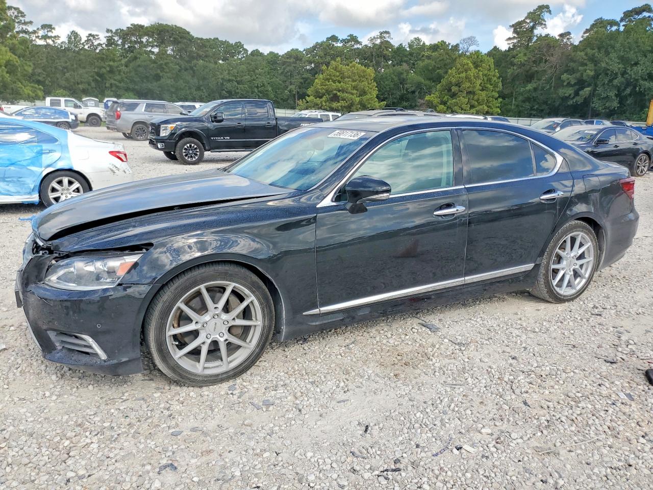 2013 LEXUS LS