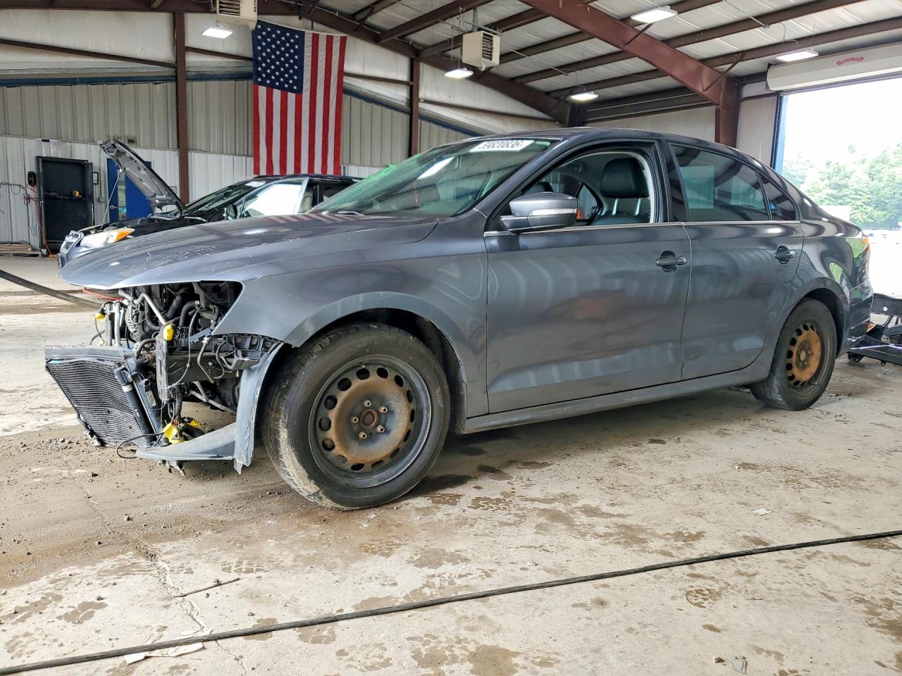 3VWBP7AJXDM386009 · 2013 VOLKSWAGEN JETTA