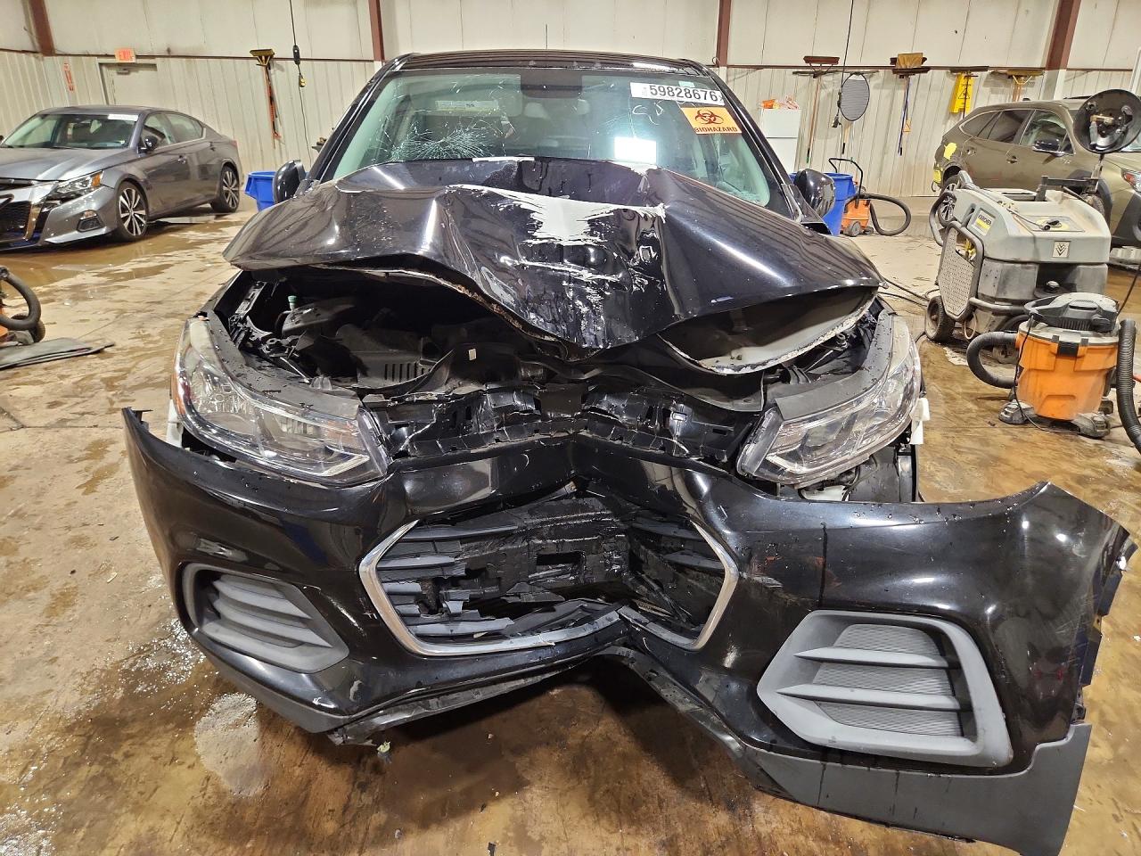 KL7CJKSB9LB038479 · 2020 CHEVROLET TRAX · 5/13