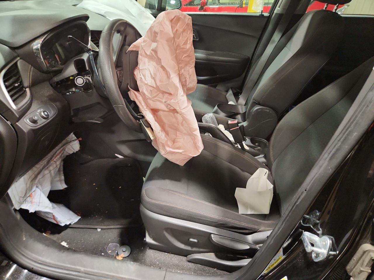 KL7CJKSB9LB038479 · 2020 CHEVROLET TRAX · 7/13