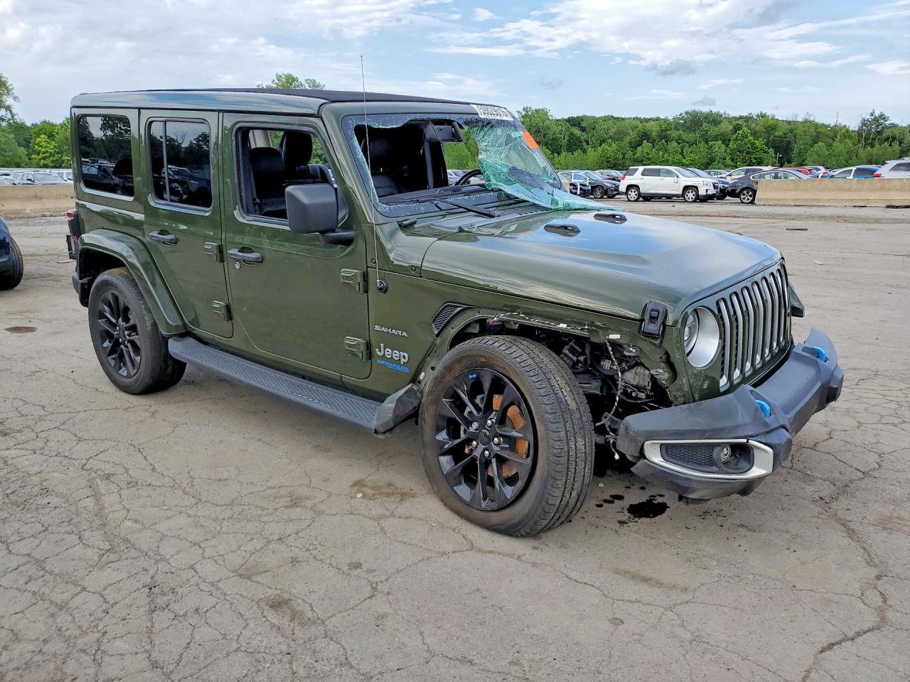 1C4JJXP67NW245953 · 2022 JEEP WRANGLER UNLIMITED · 4/13