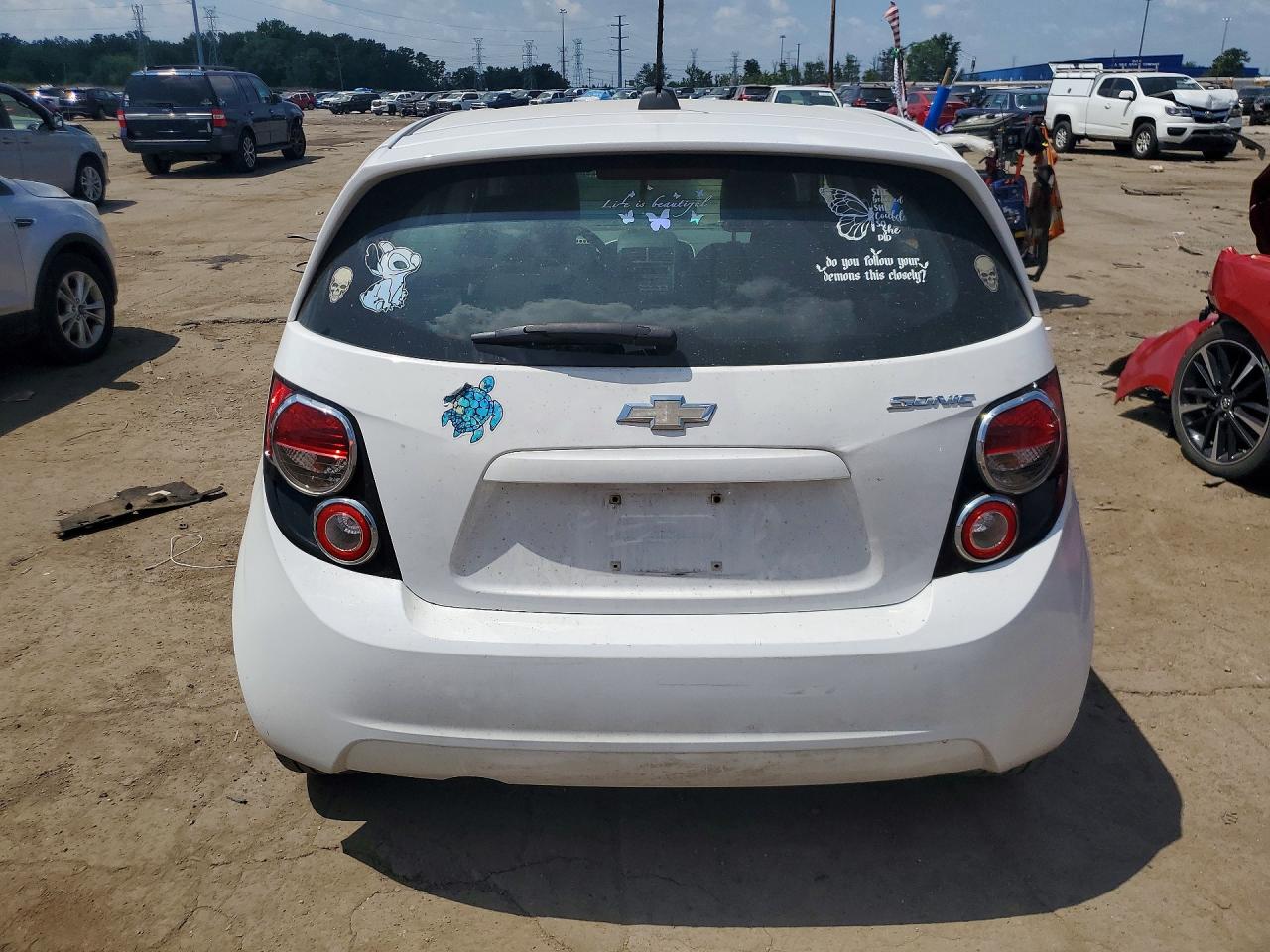 1G1JA6SHXG4118799 · 2016 CHEVROLET SONIC · 5/11