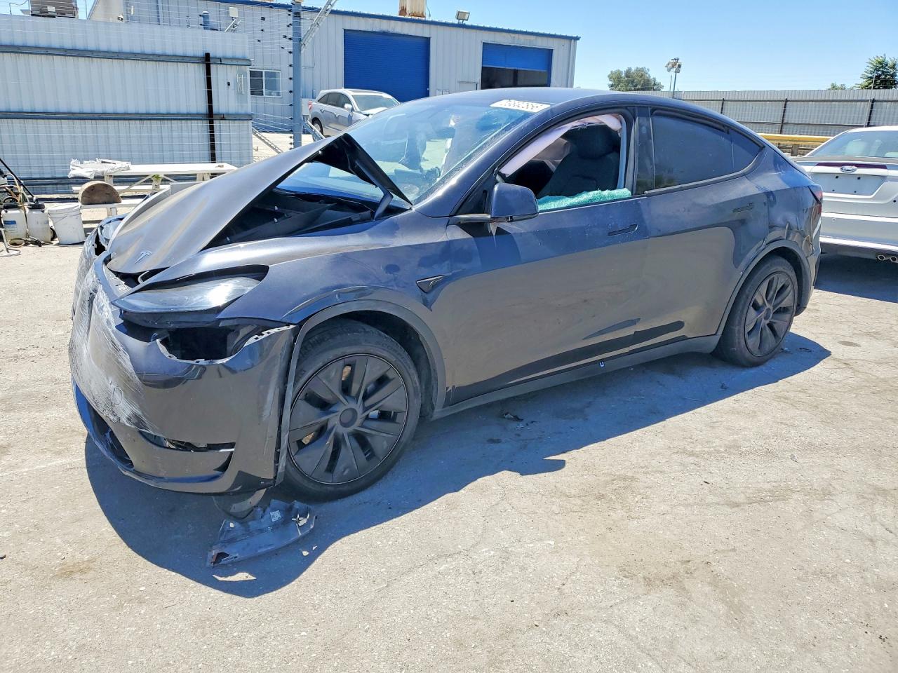 7SAYGDED7SF240686 · 2025 TESLA MODEL Y