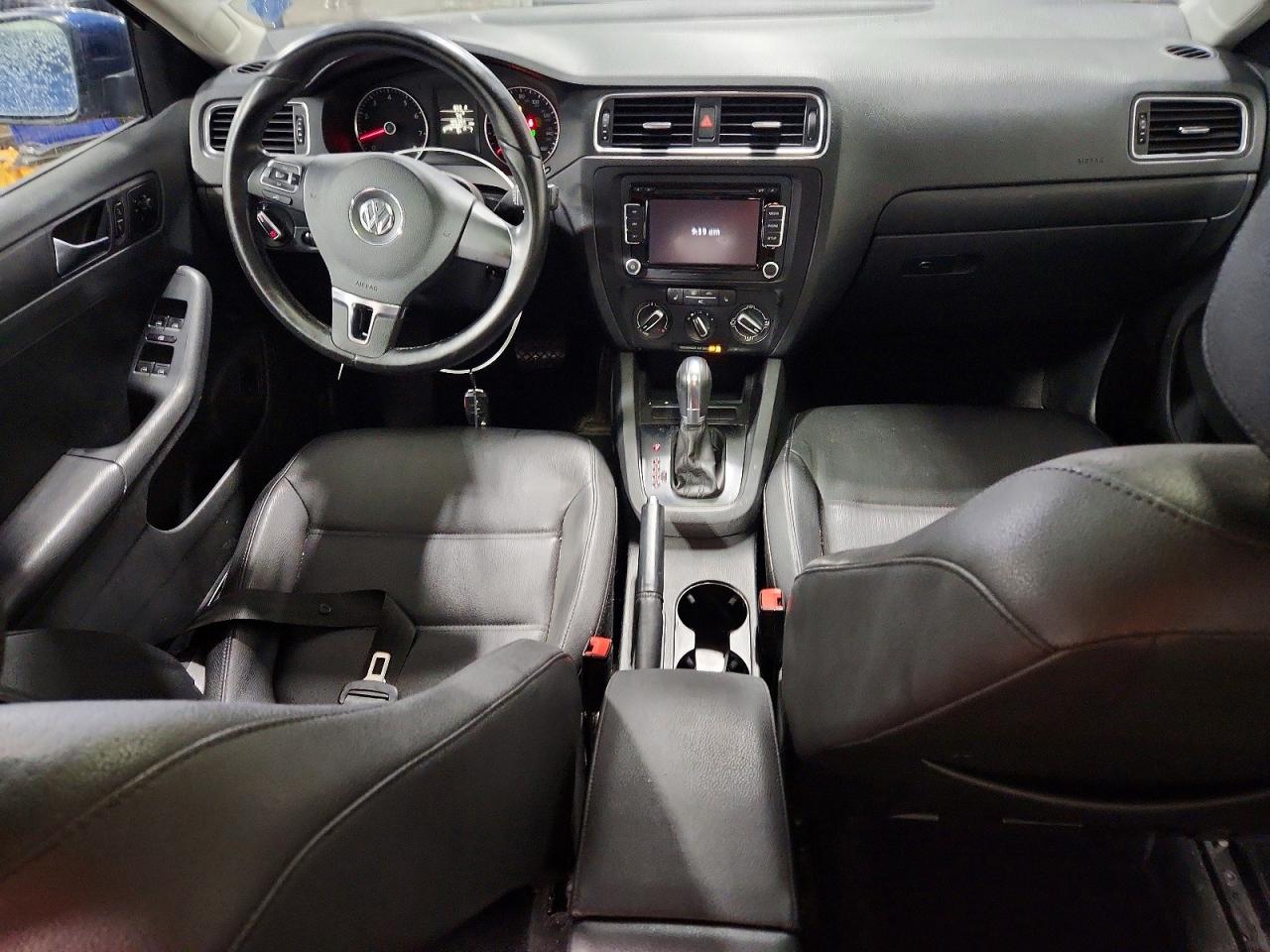 3VWDP7AJ6CM352544 · 2012 VOLKSWAGEN JETTA · 8/12