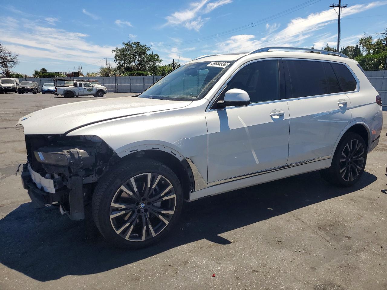 5UX23EM04R9T56076 · 2024 BMW X7