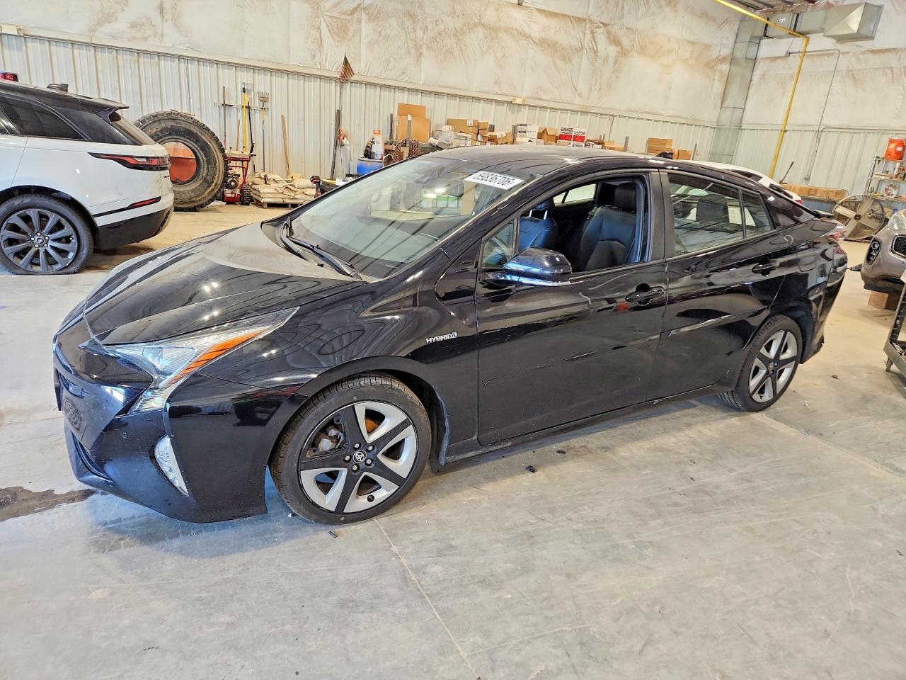 JTDKARFU5J3062899 · 2018 TOYOTA PRIUS