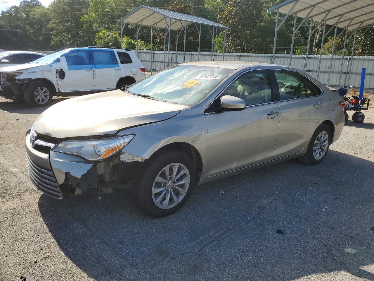 4T1BF1FK6HU775070 · 2017 TOYOTA CAMRY