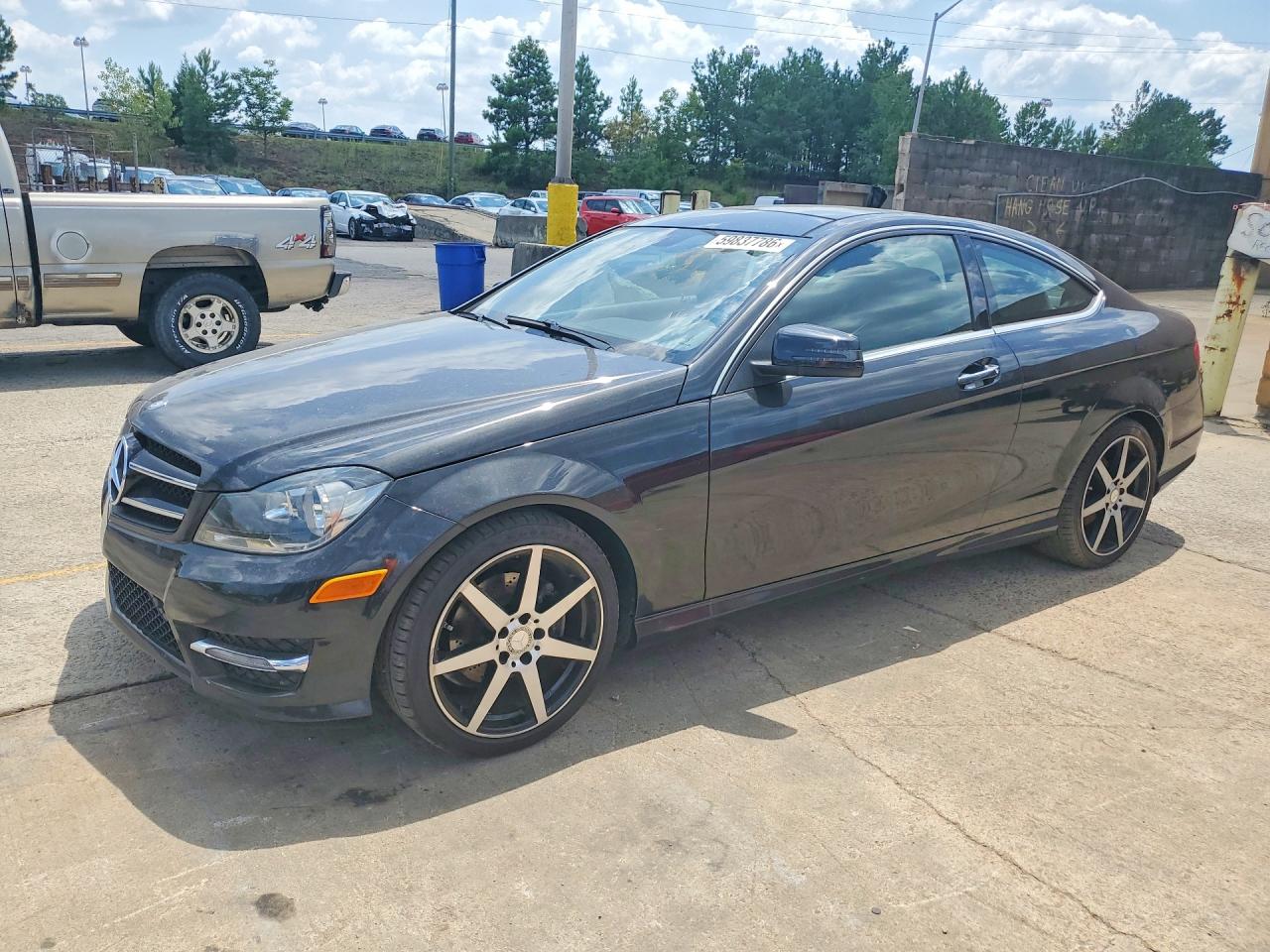WDDGJ4HBXFG387171 · 2015 MERCEDES-BENZ C