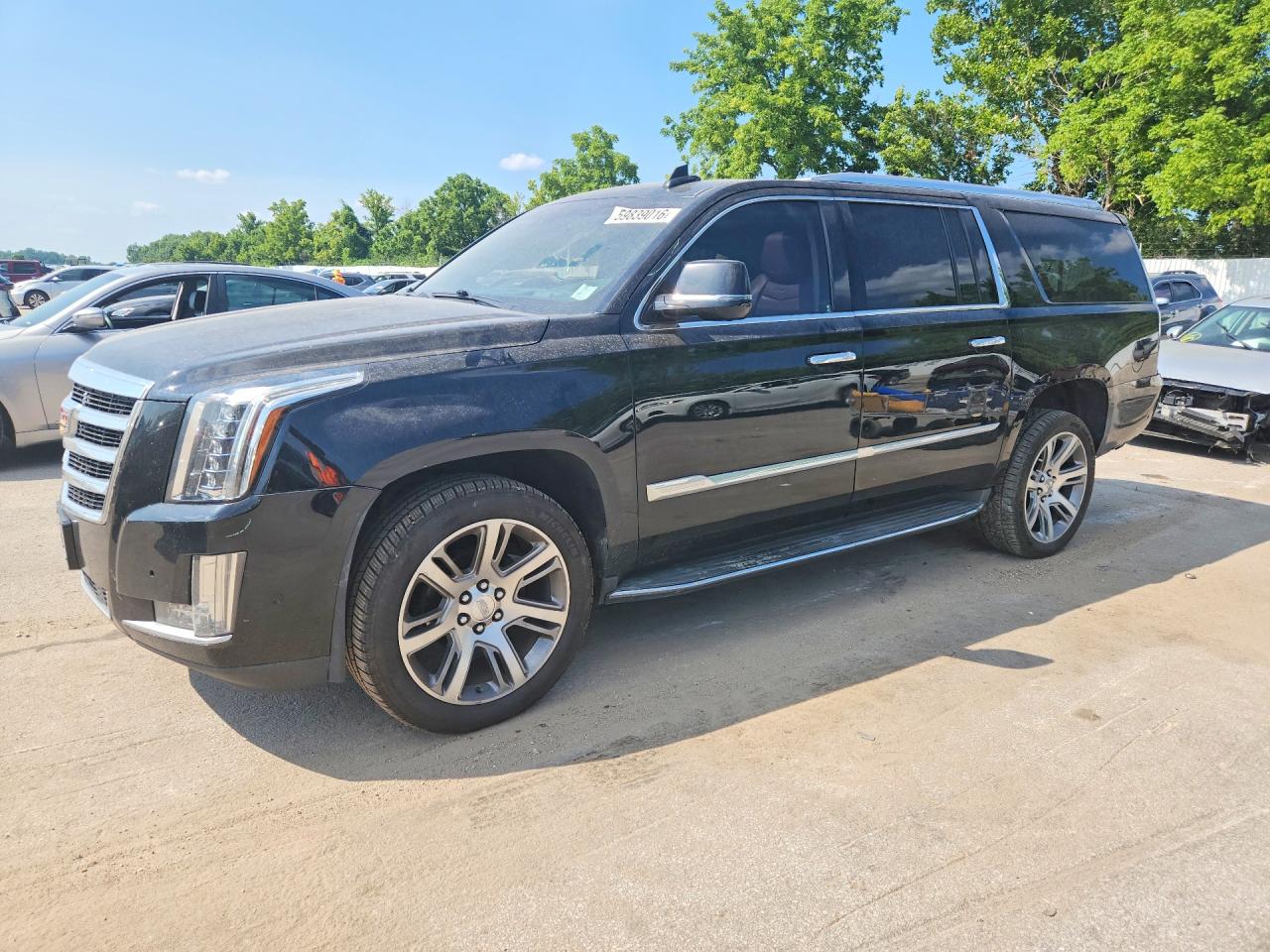 1GYS4HKJ2HR206875 · 2017 CADILLAC ESCALADE