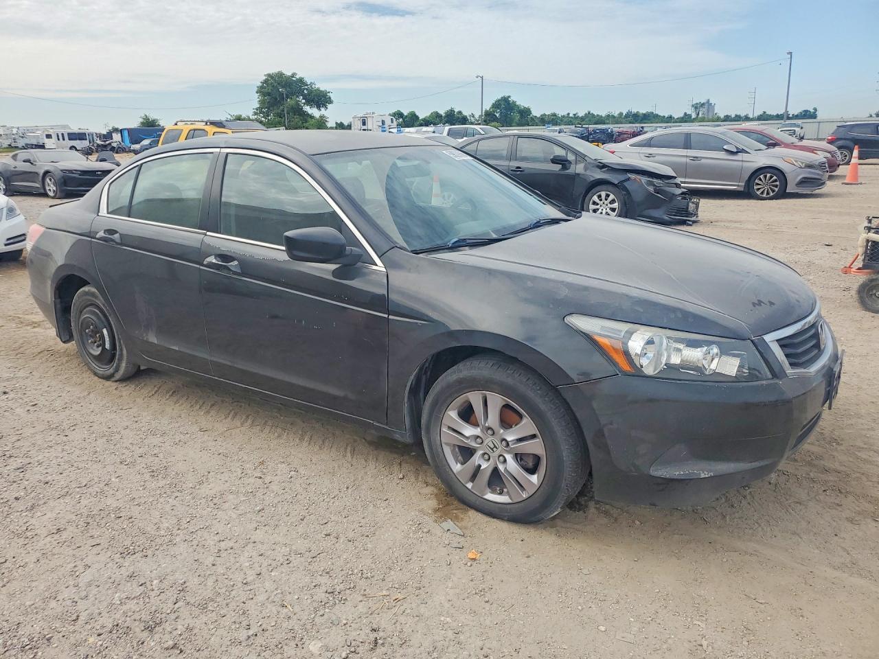 1HGCP2F61BA134448 · 2011 HONDA ACCORD · 4/12