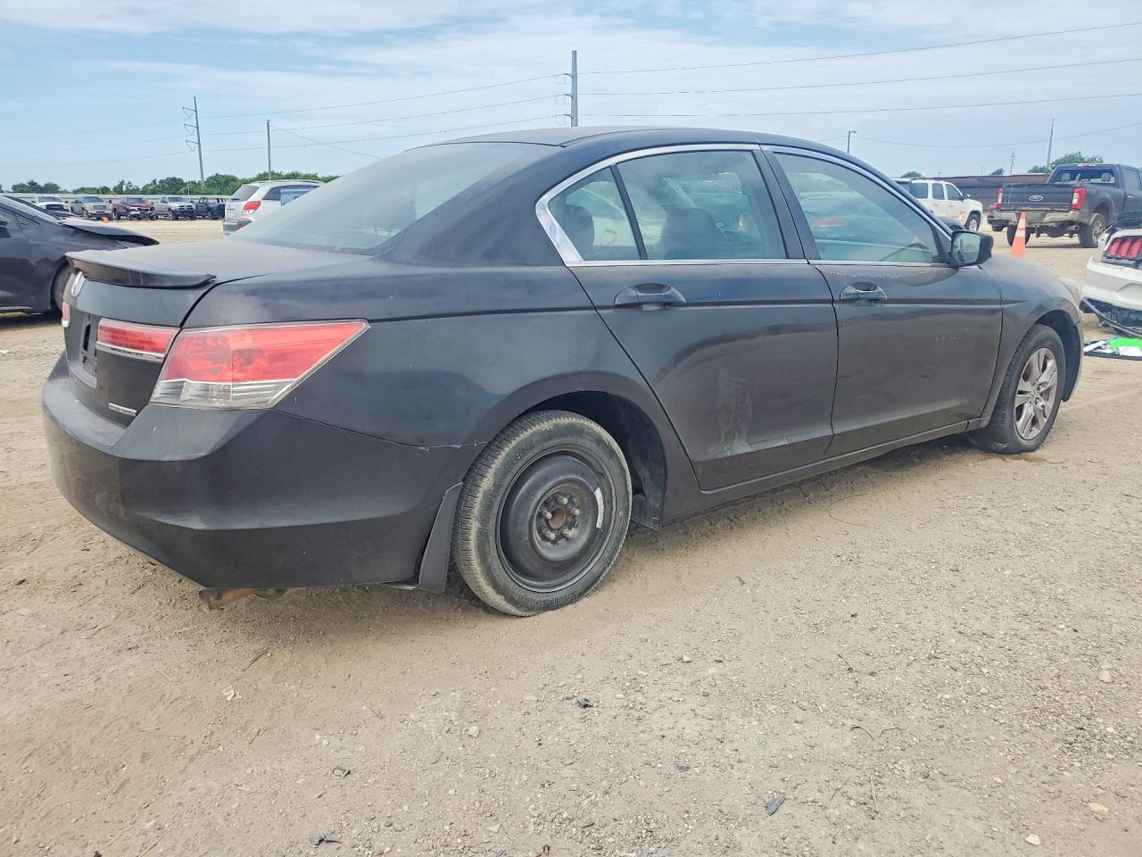 1HGCP2F61BA134448 · 2011 HONDA ACCORD · 3/12
