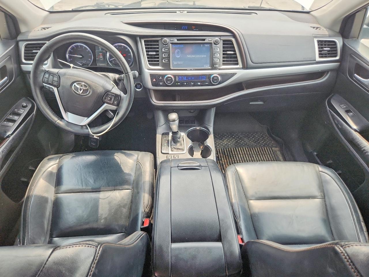 5TDKKRFH8FS113284 · 2015 TOYOTA HIGHLANDER · 8/13