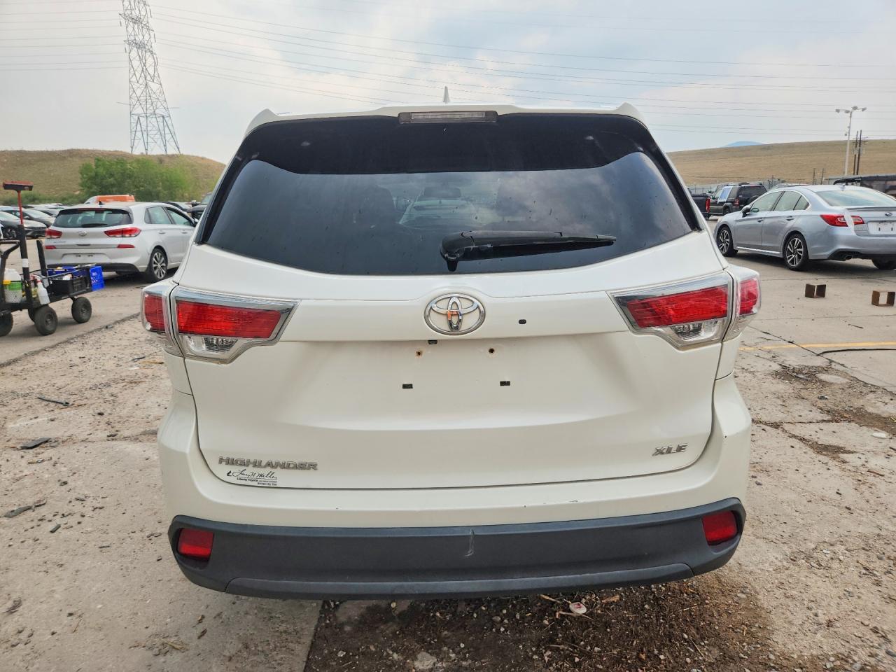 5TDKKRFH8FS113284 · 2015 TOYOTA HIGHLANDER · 6/13