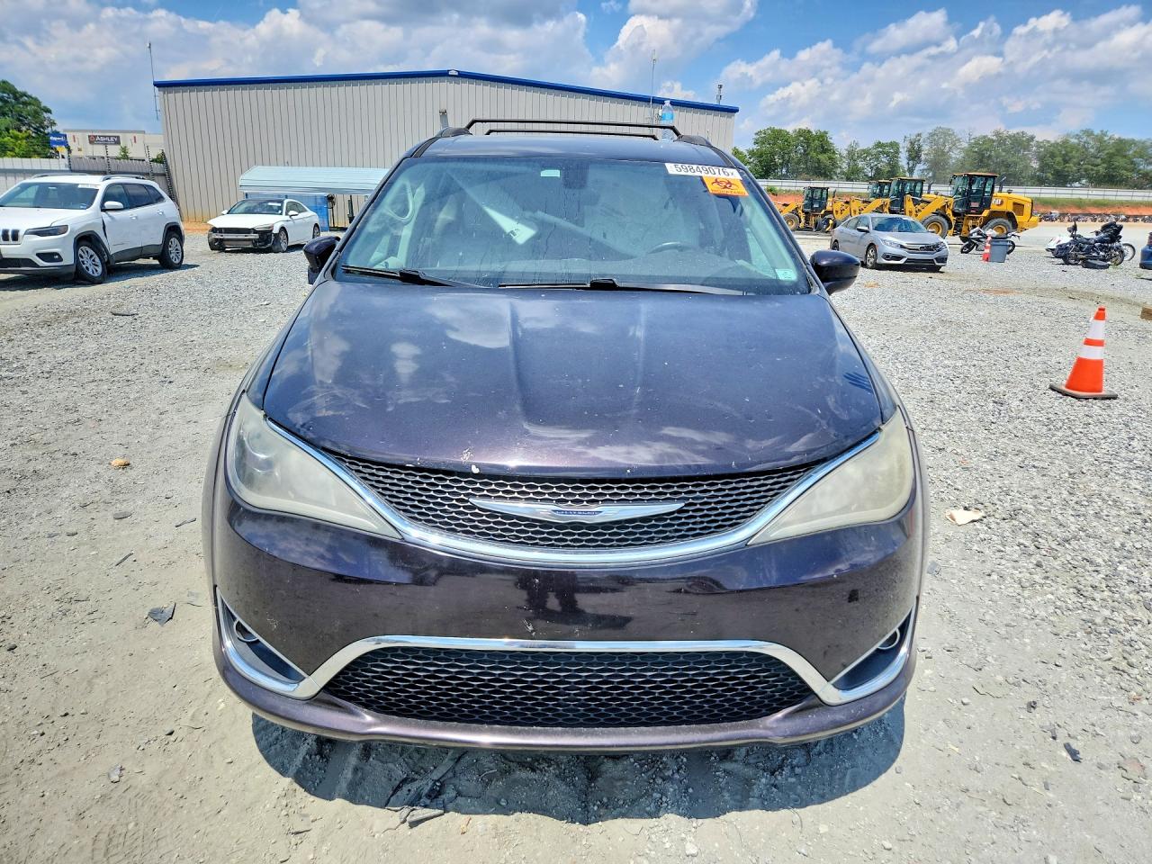 2C4RC1BG4HR543321 · 2017 CHRYSLER PACIFICA · 5/13